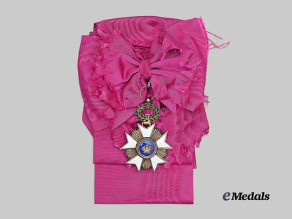 belgium,_kingdom._an_order_of_the_crown,_grand_cross_set,_by_henri_walravens_c.1950_e_medals__e_u25006_3