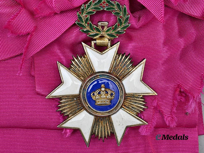 belgium,_kingdom._an_order_of_the_crown,_grand_cross_set,_by_henri_walravens_c.1950_e_medals__e_u25006_4