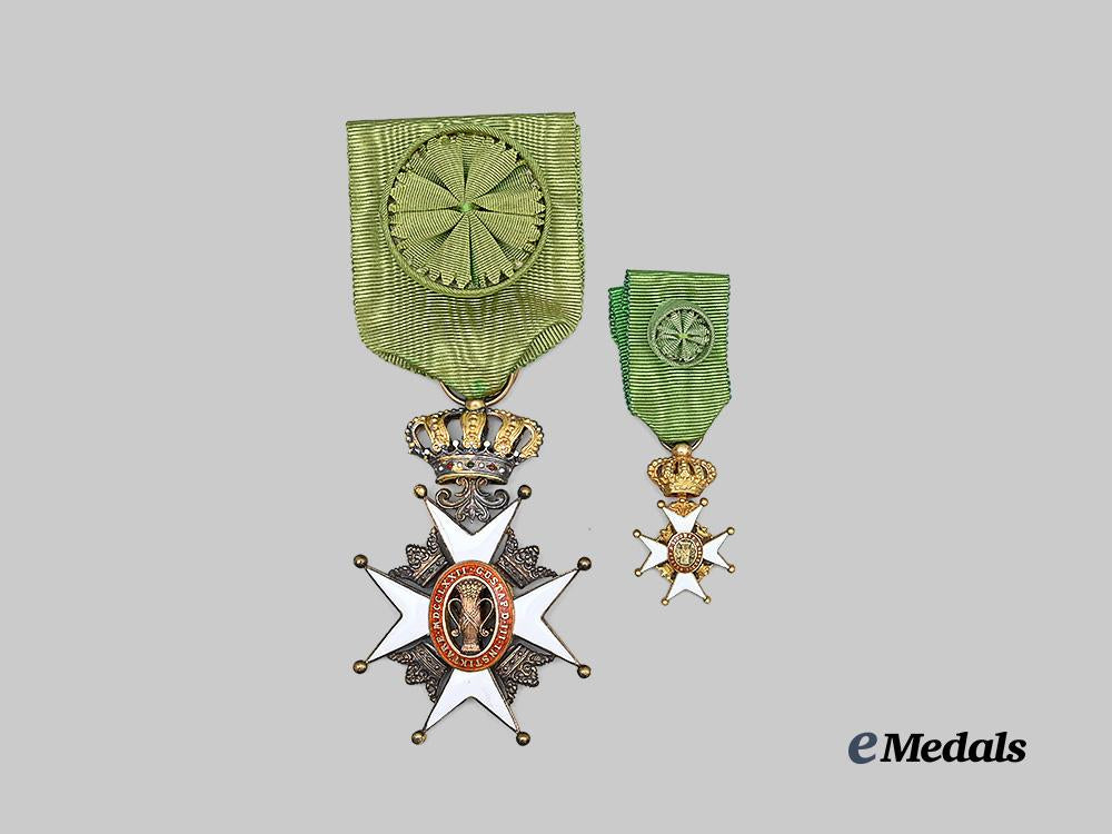 sweden,_kingdom._a_cased_order_of_vasa_in_gold,_i_class_knight,_c.1900_e_medals__e_u25008_2