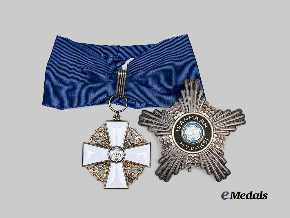 finland,_republic._an_order_the_white_rose,_grand_officer's_set._by_tillander,_c.1960_e_medals__e_u25009_2