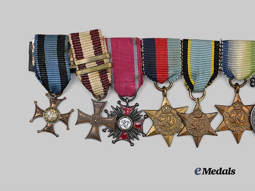 poland,_republic._a_period_order_of_virtuti_militaria&_air_crew_europe_miniature_bar_e_medals__e_u25037_5