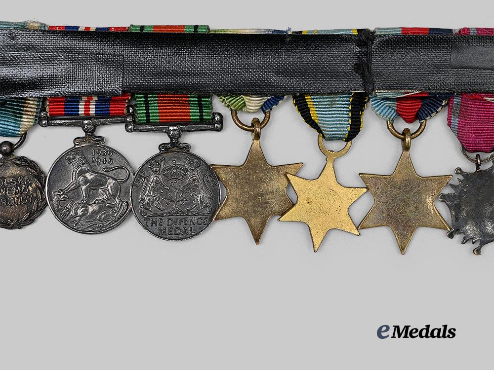 poland,_republic._a_period_order_of_virtuti_militaria&_air_crew_europe_miniature_bar_e_medals__e_u25037_8