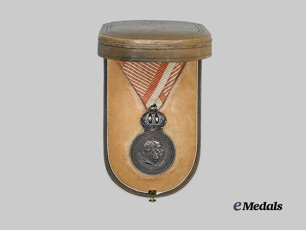 austria,_imperial._a_military_merit_medal,_silver_grade,25th_regiment_e_medals__e_u25052_3