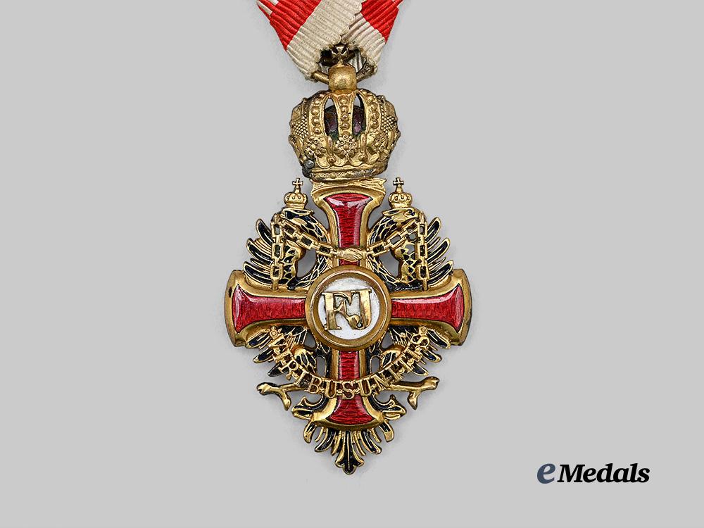 austria,_imperial._an_order_of_franz_joseph,_knight_in_case_by_wilhelm_kunz,_c.1917_e_medals__e_u25055_7