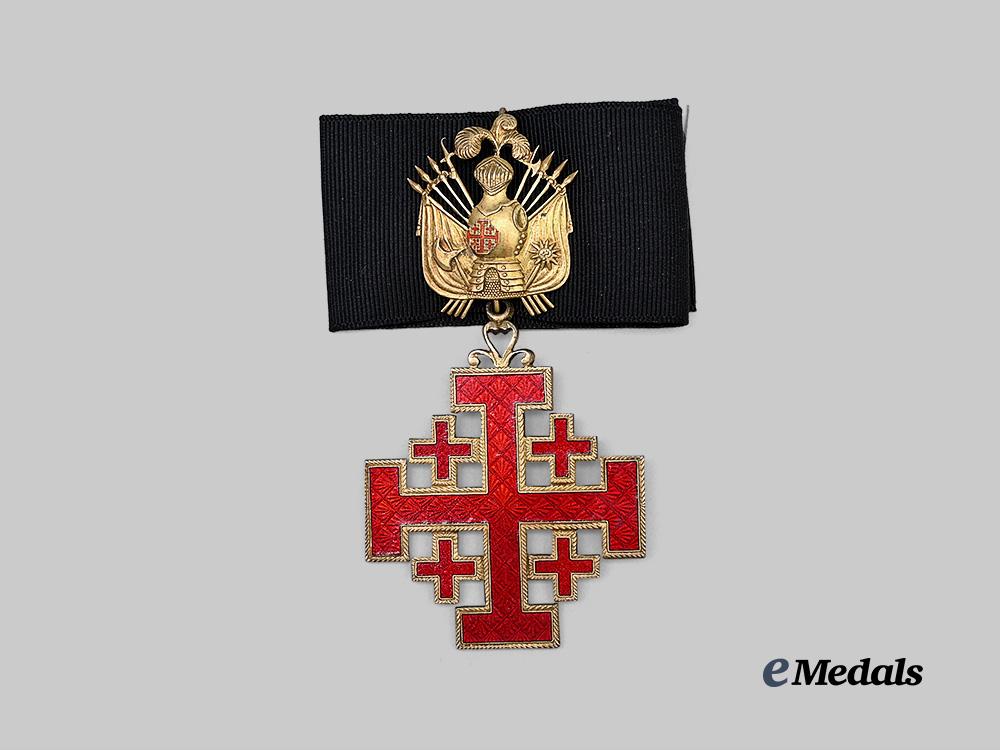 vatican,_papal_states._an_order_of_the_holy_sepulchre,_grand_officer_neck_badge_in_case_e_medals__e_u25064_5