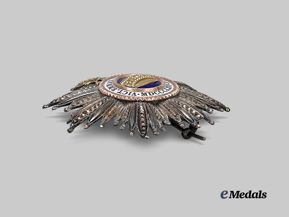 italy,_kingdom._an_order_of_the_crown,_grand_cross_set_in_gold,_by_cravanzola_e_medals__e_u25065_12