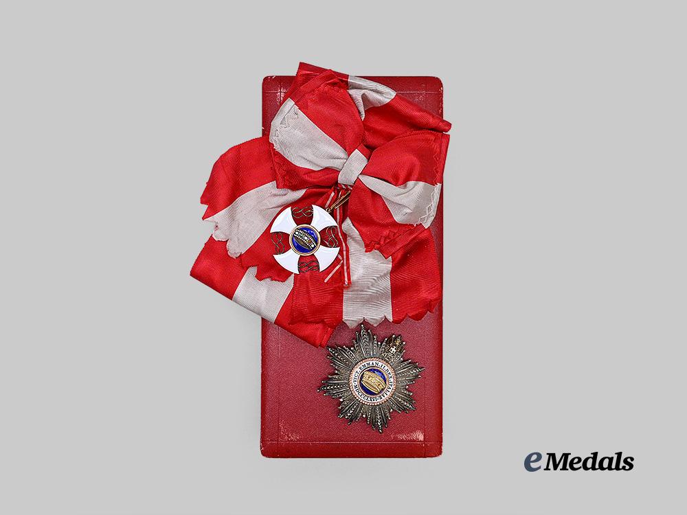 italy,_kingdom._an_order_of_the_crown,_grand_cross_set_in_gold,_by_cravanzola_e_medals__e_u25065_5