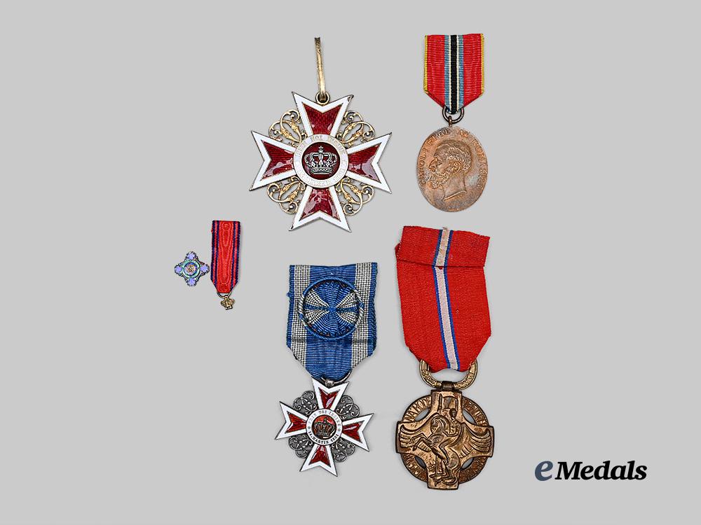 romania,_kingdom._a_lot_of_decorations_and_documents_to_romanian_diplomat_george_stoicescue,_stationed_in_japan,1930s_e_medals__e_u25077_7