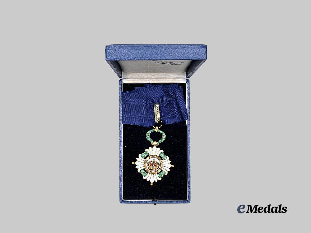yugoslavia,_kingdom._an_order_of_the_crown,_commander_in_case,_to_romanian_diplomat_george_stoicescue,_stationed_in_japan,1930s_e_medals__e_u25080_3