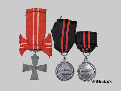 finland,_republic._two_winter_war_medals_and_an_order_of_the_cross_of_liberty,_i_v_class_e_medals__e_u25087_4