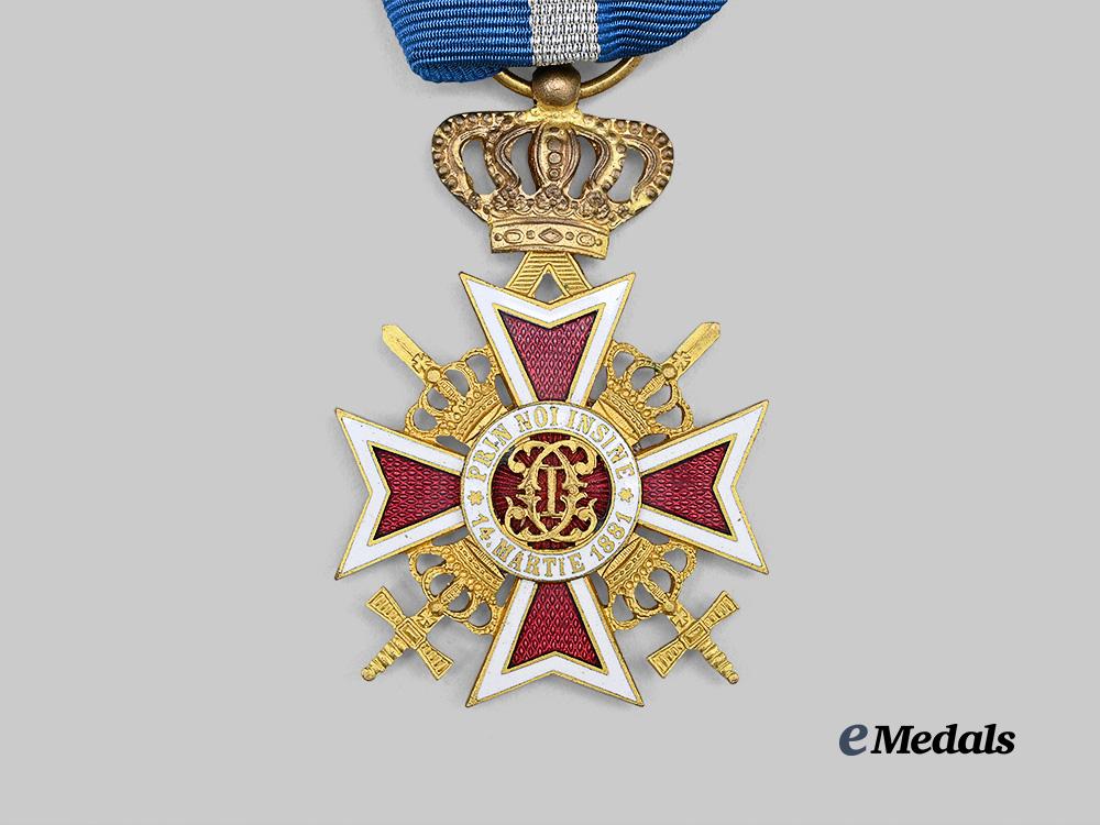 romania,_kingdom._an_order_of_the_crown,_officer’s_cross_with_swords,_c.1941_e_medals__e_u25118_3