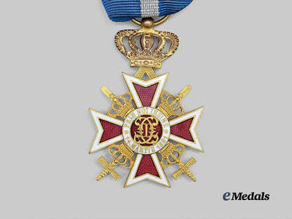 romania,_kingdom._an_order_of_the_crown,_officer’s_cross_with_swords,_c.1941_e_medals__e_u25118_3