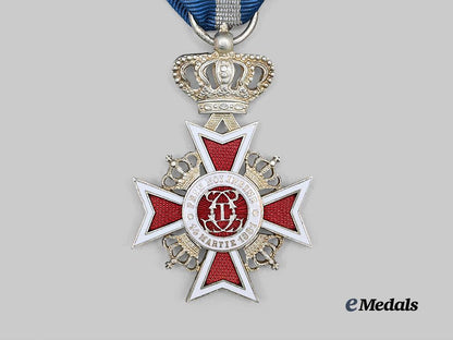 romania,_kingdom._an_order_of_the_crown,_v_class_knight,_civil_division,_c.1940_e_medals__e_u25122_3