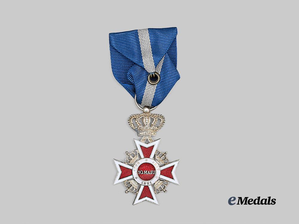 romania,_kingdom._an_order_of_the_crown,_v_class_knight,_civil_division,_c.1940_e_medals__e_u25122_4