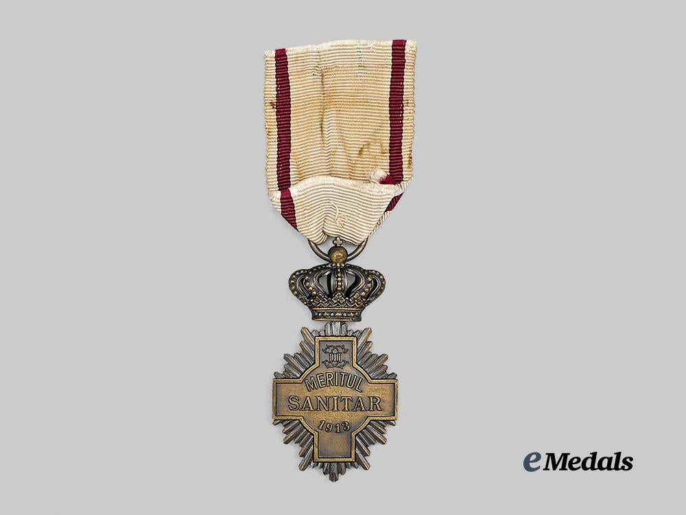 romania,_kingdom._a_cross_of_sanitary_merit,_third_class,_c.1914_e_medals__e_u25133_4