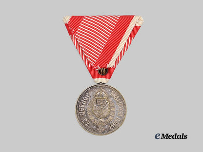 yugoslavia,_kingdom._a_royal_household_medal_of_king_alexander_i_e_medals__e_u25141_4