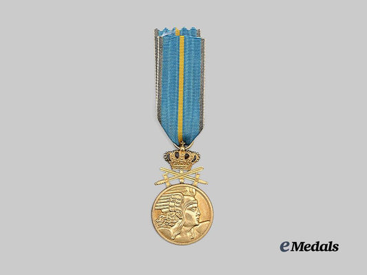 romania,_kingdom._a_medal_of_aeronautical_virtue,_first_class_gold_grade_with_swords&_crown_e_medals__e_u25154_2