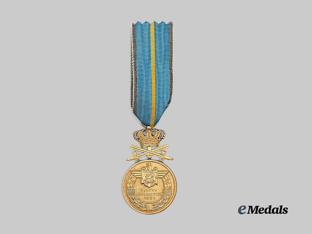 romania,_kingdom._a_medal_of_aeronautical_virtue,_first_class_gold_grade_with_swords&_crown_e_medals__e_u25154_4