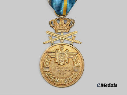romania,_kingdom._a_medal_of_aeronautical_virtue,_first_class_gold_grade_with_swords&_crown_e_medals__e_u25154_5