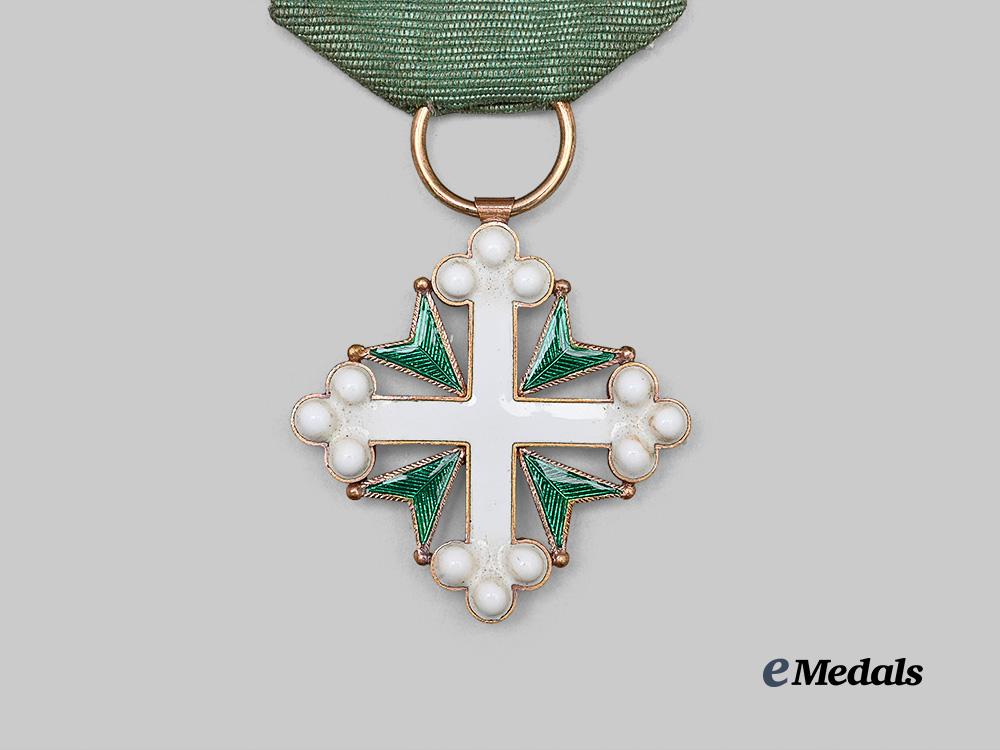 italy,_kingdom._an_order_of_st._maurice&_st._lazarus,_knight_in_gold_by_cravanzola_e_medals__e_u25158_3