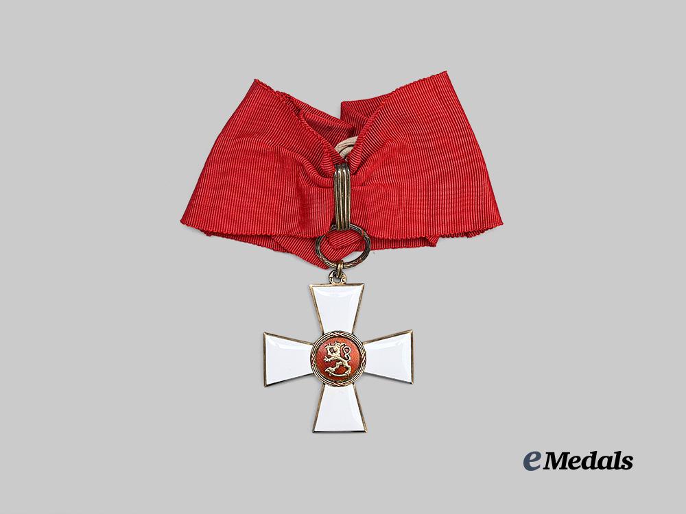 finland,_republic._an_order_of_the_lion_of_finland,_commander’s_badge_by_a._tillander_with_case_e_medals__e_u25188_6
