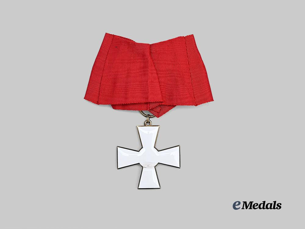 finland,_republic._an_order_of_the_lion_of_finland,_commander’s_badge_by_a._tillander_with_case_e_medals__e_u25188_8