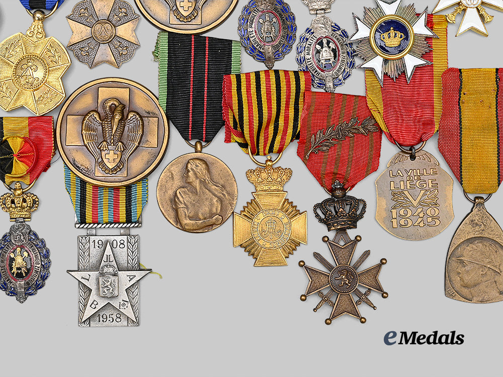 belgium,_kingdom._a_large_lot_of_nineteen_belgian_medals_and_decorations_e_medals__e_u25206_5