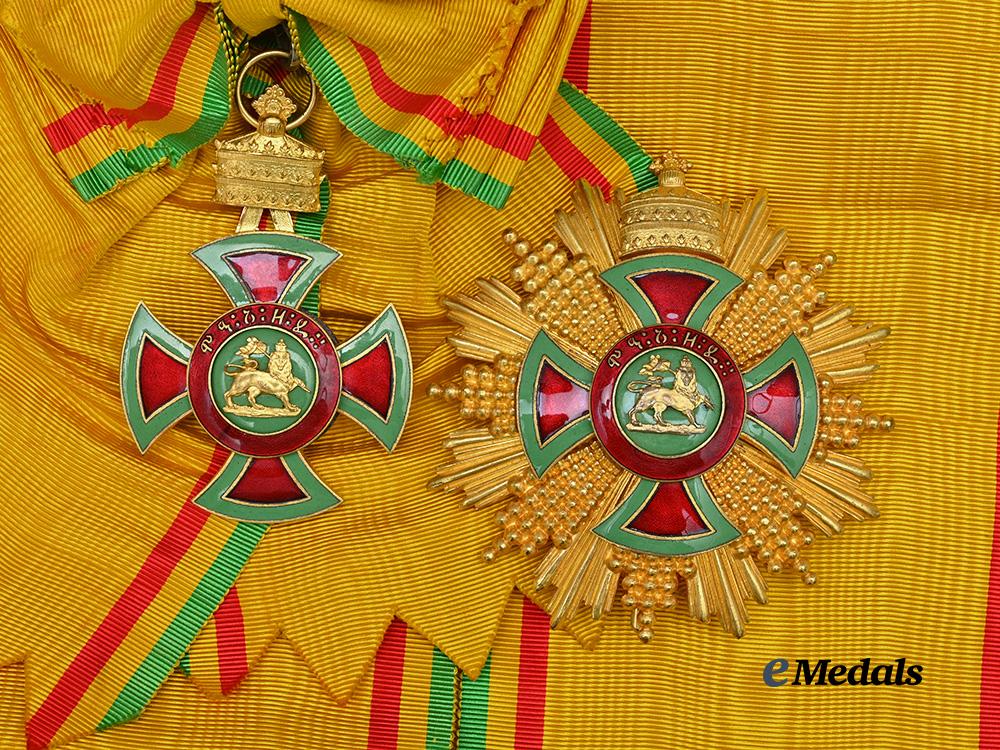 ethiopia,_kingdom._an_order_of_menelik_i_i,_grand_cross_set,_c.1960_e_medals__e_u25214_5