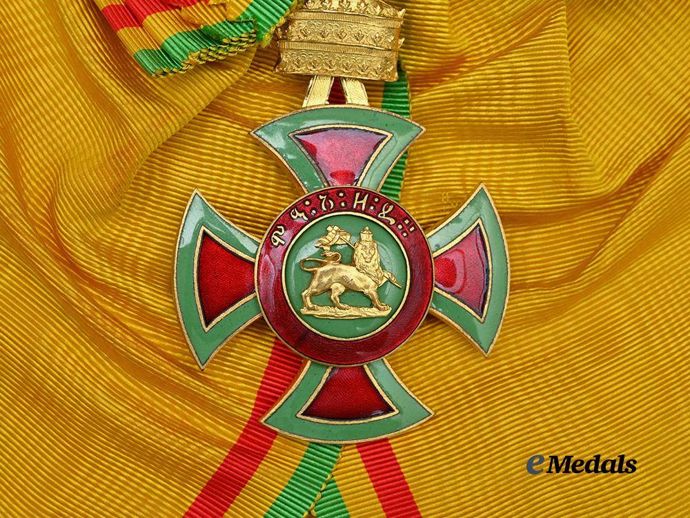 ethiopia,_kingdom._an_order_of_menelik_i_i,_grand_cross_set,_c.1960_e_medals__e_u25214_7