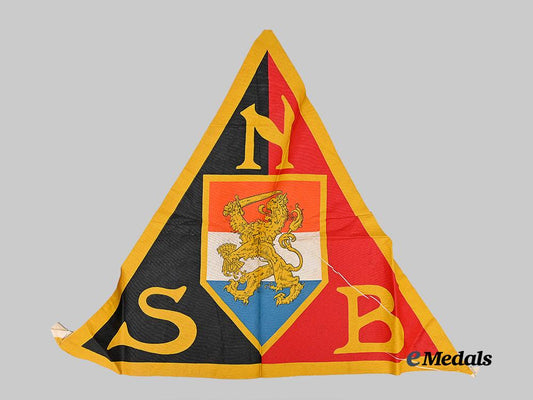 netherlands,_n_s_b._a_party_flag_emblem,_with_factory_misprint_e_medals__e_u25228_2