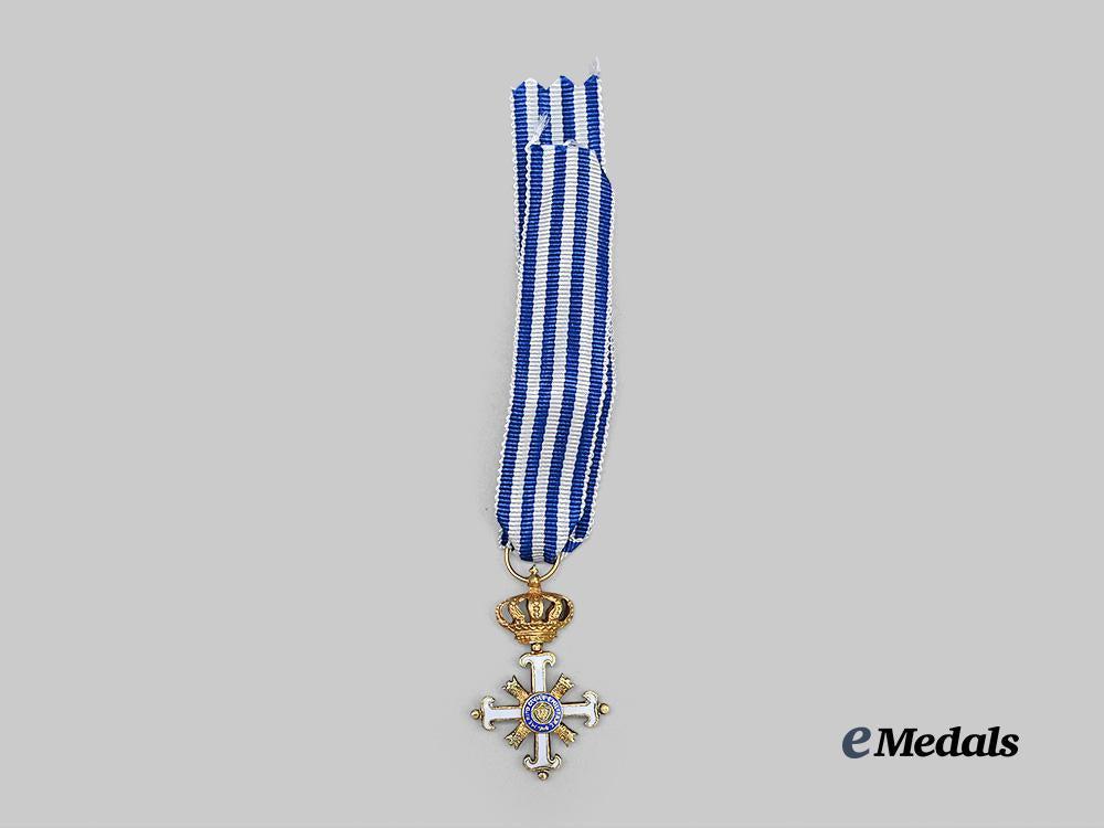 san_marino,_republic._a_civil_and_military_order_of_san_marino_in_gold,_miniature,_c.1900_e_medals__e_u25233_2