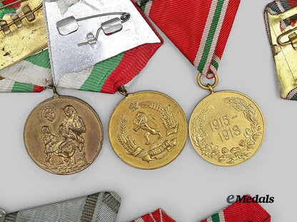 bulgaria,_socialist_republic._a_lot_of_eight_medals&_awards_e_medals__e_u25236_8