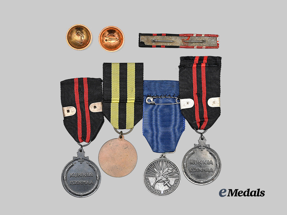 finland,_kingdom._a_lot_of_mixed_finnish_decorations_and_insignia_e_medals__e_u25239_5