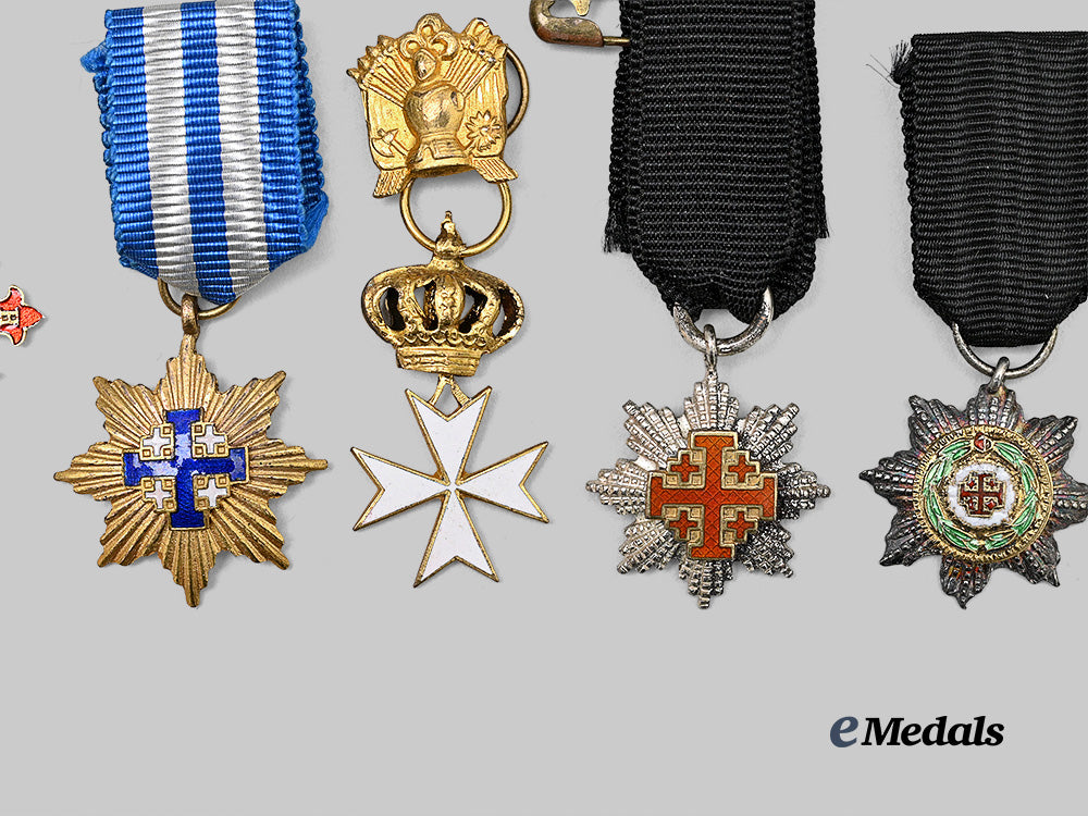international._a_lot_of_six_miniature_orders_e_medals__e_u25241_3