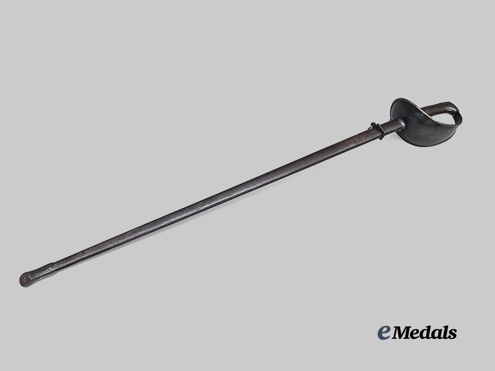 spain,_kingdom._a1907_model_sword_with_scabbard_e_medals__e_u25246_2