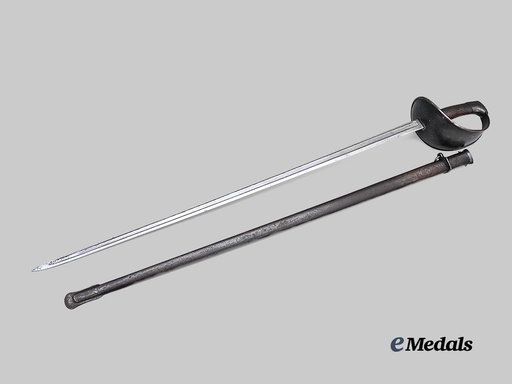 spain,_kingdom._a1907_model_sword_with_scabbard_e_medals__e_u25246_3