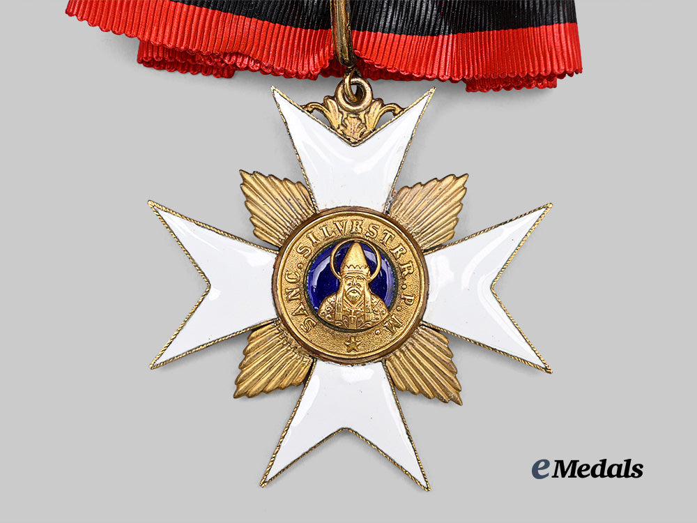 vatican,_papal_state._an_order_of_st._sylvester,_grand_officer_set,_by_tanfani&_bertarelli_e_medals__e_u25248_8