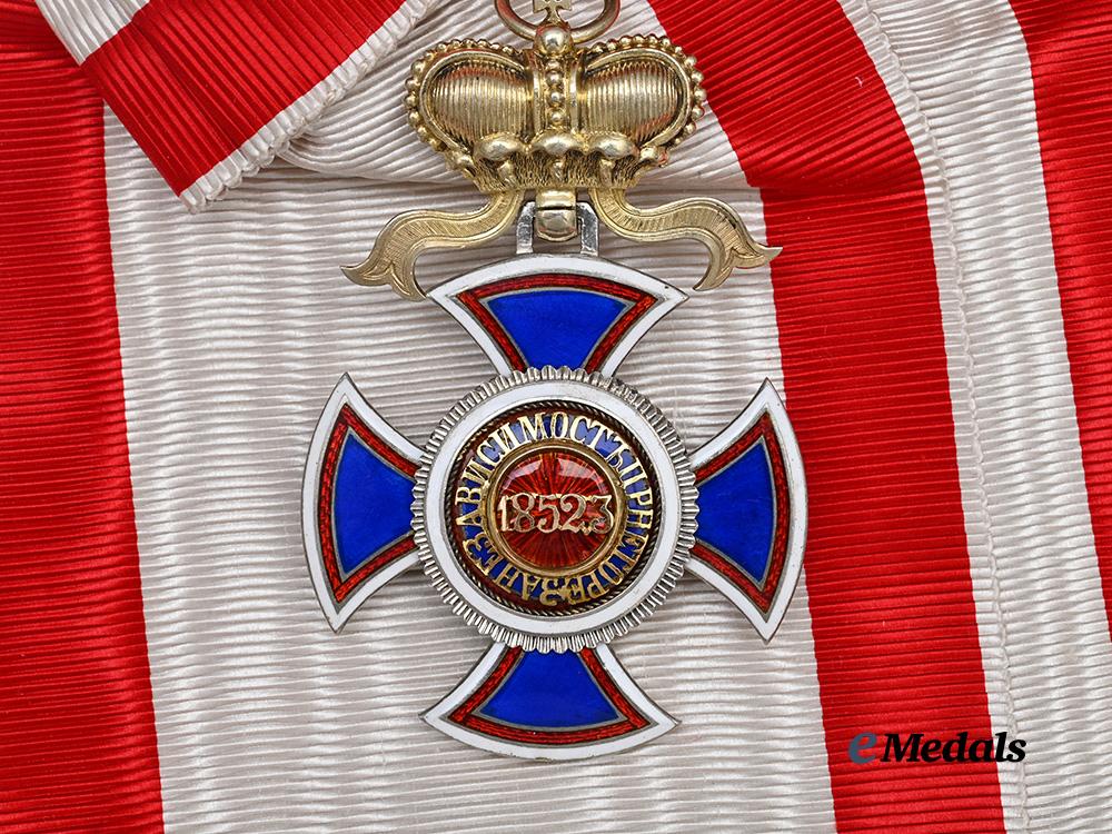 montenegro,_kingdom._an_order_of_danilo,_grand_cross_badge,_by_vinc._mayer,_c.1900_e_medals__e_u25252_5