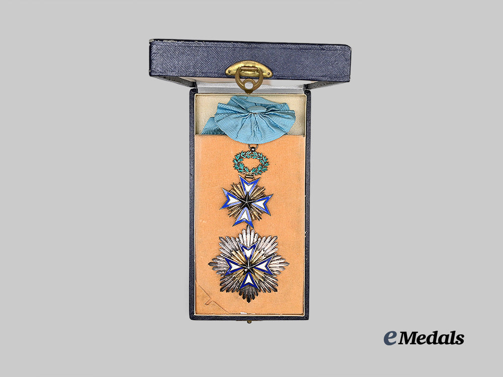 france,_colonial._an_order_of_the_black_star,_grand_cross_in_case,_by_bertrand_e_medals__e_u25263_3