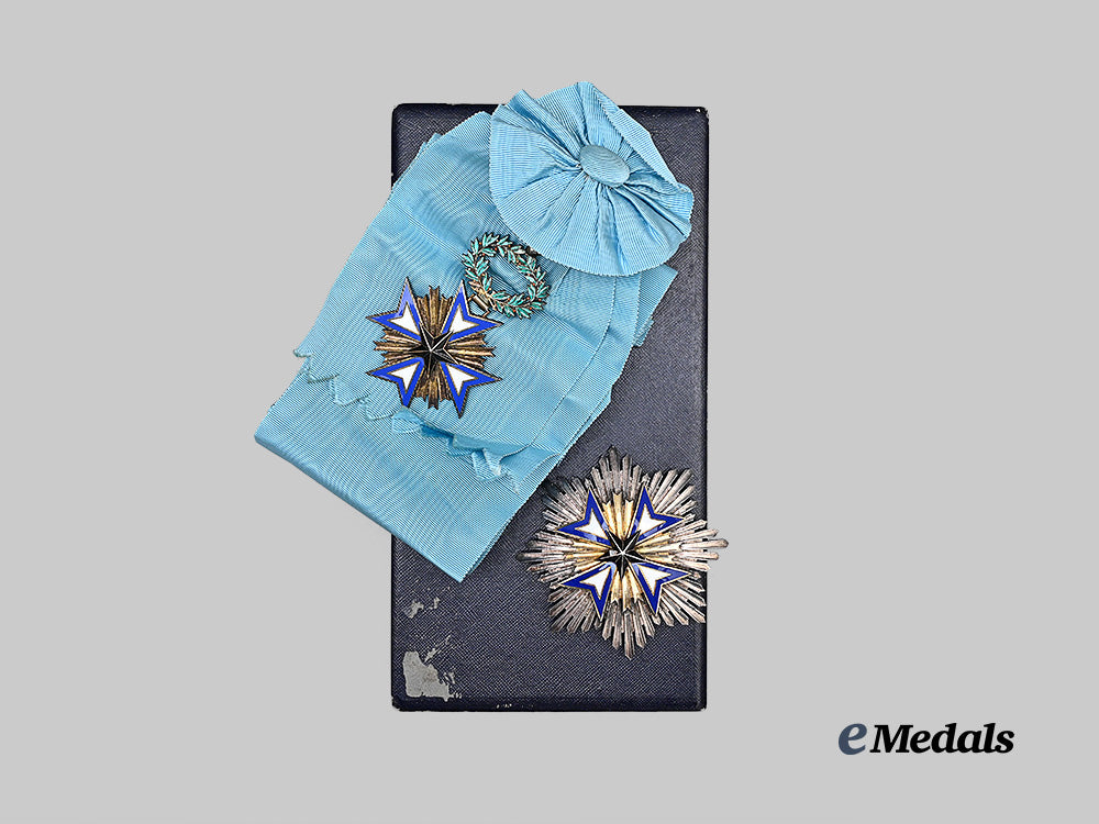 france,_colonial._an_order_of_the_black_star,_grand_cross_in_case,_by_bertrand_e_medals__e_u25263_4