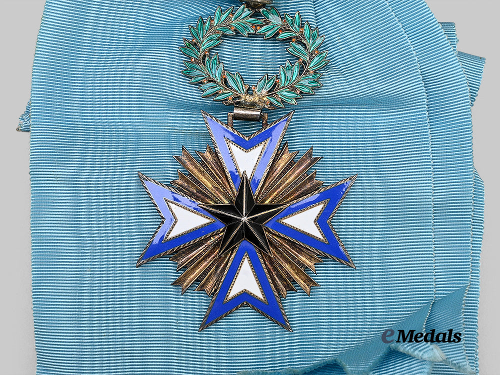 france,_colonial._an_order_of_the_black_star,_grand_cross_in_case,_by_bertrand_e_medals__e_u25263_9