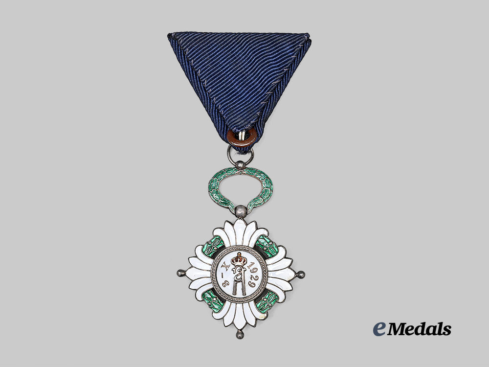 yugoslavia,_kingdom._an_order_of_the_yugoslavia_crown,_v_class_knight_e_medals__e_u25282_4