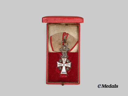 denmark,_kingdom._an_order_of_dannebrog,_knight_with_case,_by_a._michelsen,_c.1945_e_medals__e_u25300_3