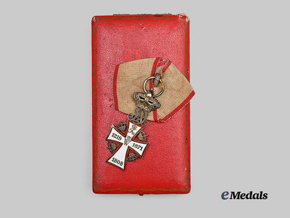 denmark,_kingdom._an_order_of_dannebrog,_knight_with_case,_by_a._michelsen,_c.1945_e_medals__e_u25300_5