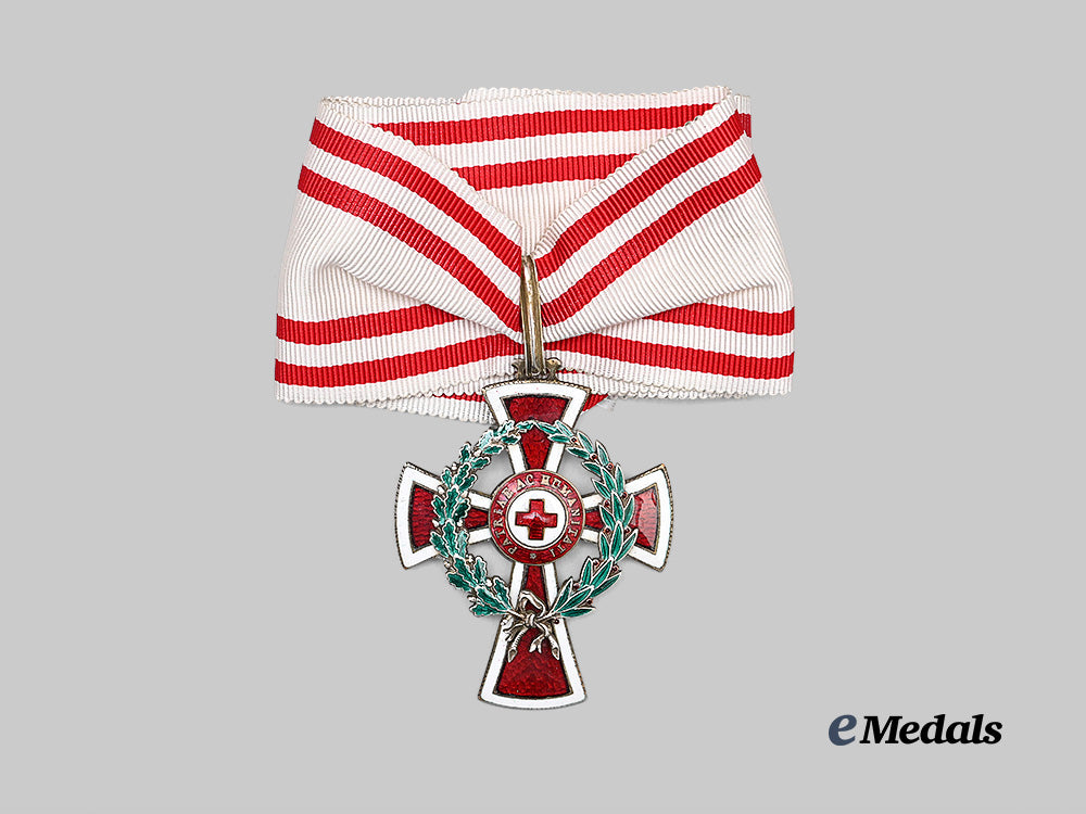 austria,_imperial._a_red_cross_honour_decoration,_i_class_with_war_decoration_e_medals__e_u25312_2