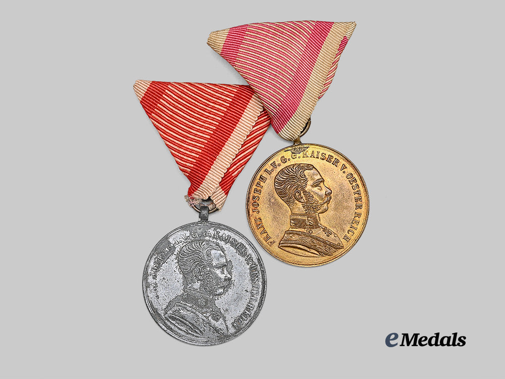 austria,_imperia._a_pair_of_first_war_bravery_medals_e_medals__e_u25315_2