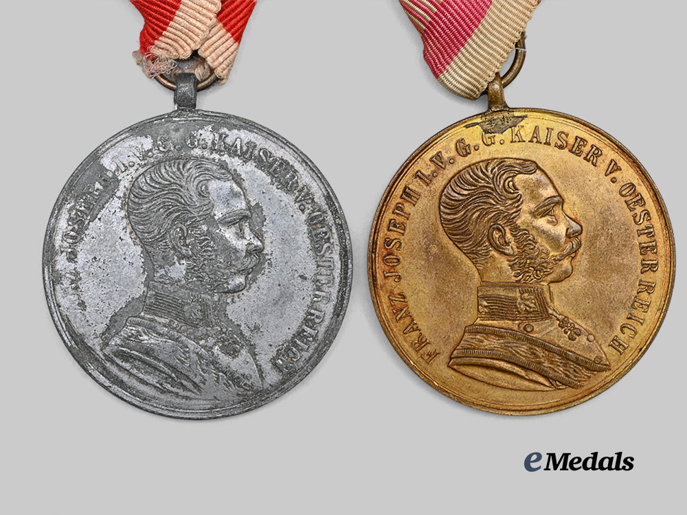 austria,_imperia._a_pair_of_first_war_bravery_medals_e_medals__e_u25315_3