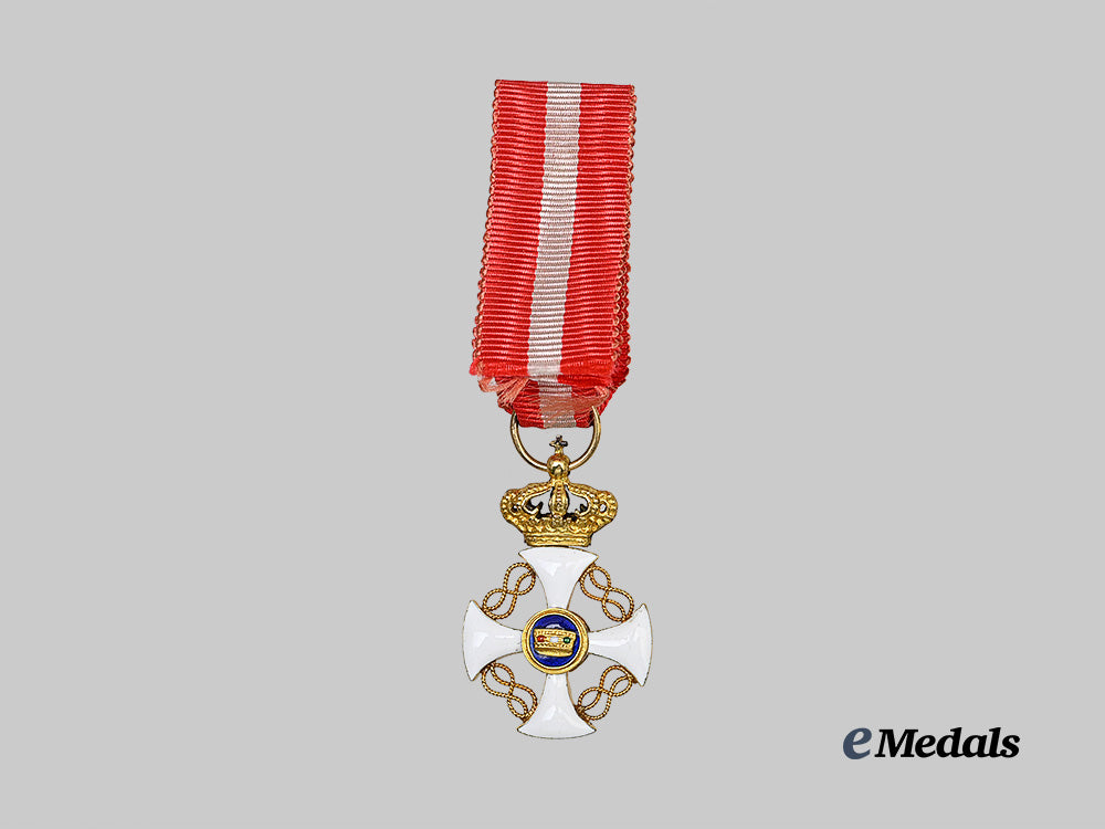 italy,_kingdom._an_order_of_the_crown,_miniature_in_gold_e_medals__e_u25318_4