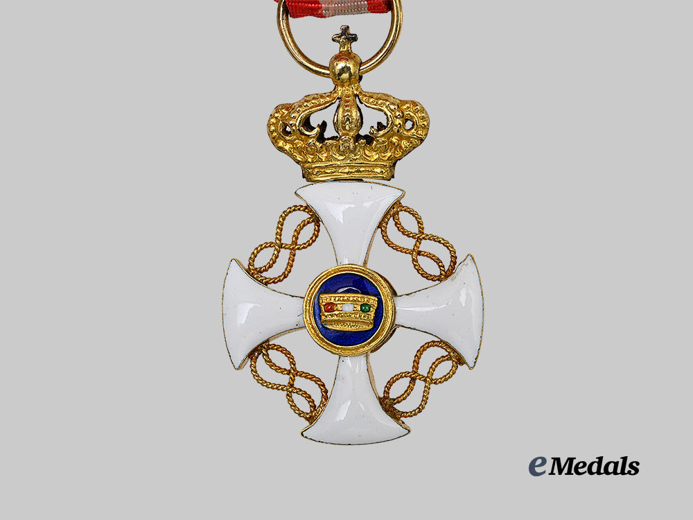 italy,_kingdom._an_order_of_the_crown,_miniature_in_gold_e_medals__e_u25318_5