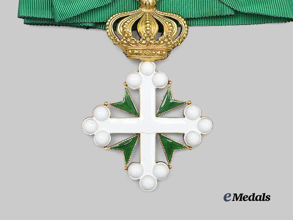 italy,_kingdom._an_order_of_maurice&_st._lazarus,_commander_in_gold_e_medals__e_u25324_3